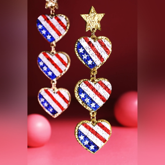 Earrings - Glitter 3-Tier Heart Shaped Leather USA American Flag Dangle Drop - Picture 2 of 3